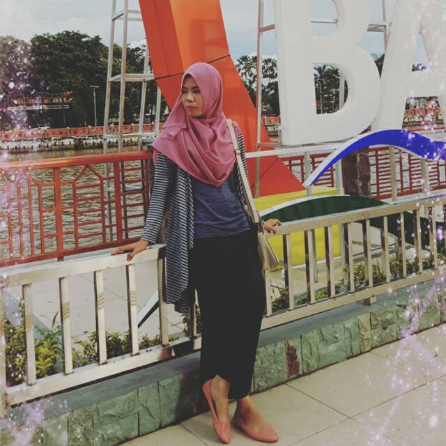 astuti211216