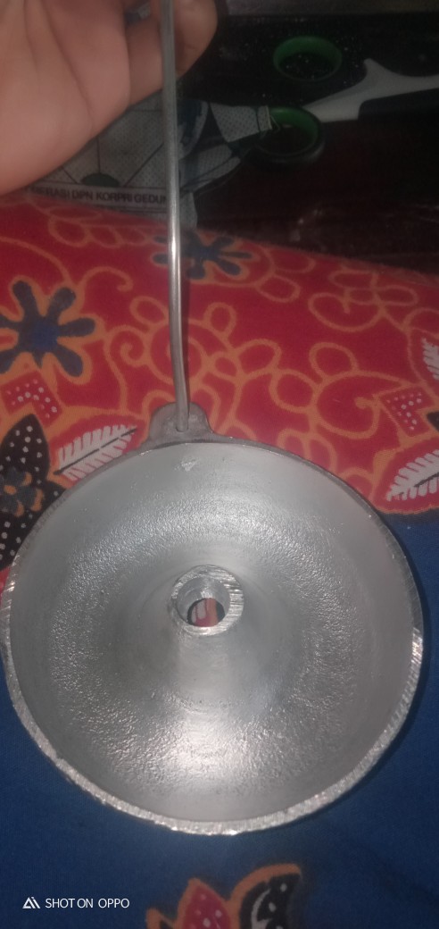 Irus Cetakan Donat Cair Cor