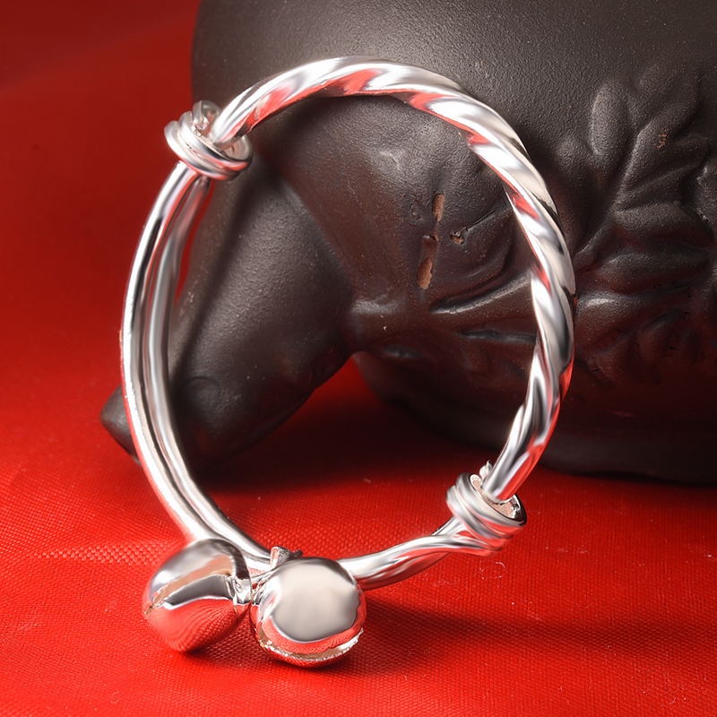 Gelang Anak-anak Lonceng Warna Silver Untuk Bayi