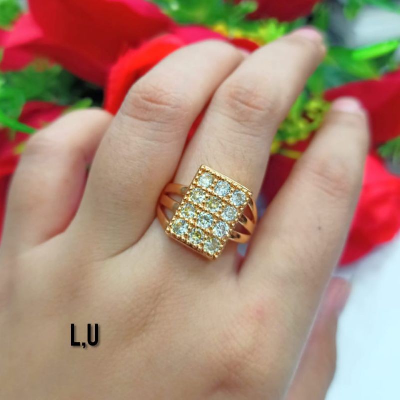 cincin wanita Titanium motif pilihan anti karat lapis emas 22k