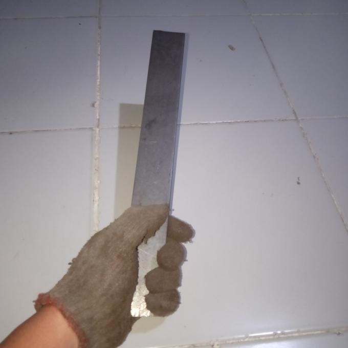 baja bohler K110 setara Aisi D2 untuk bahan golok pisau