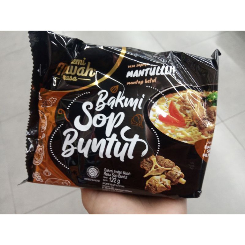 

BAKMI MEWAH SOP BUNTUT 108G