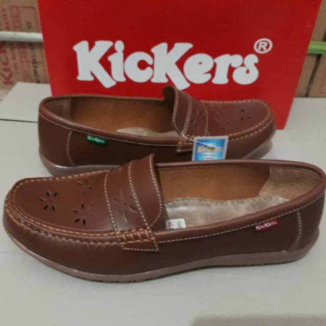  Sepatu  Kickers Cewek Slip On Selop  Flat Wanita  Casual  