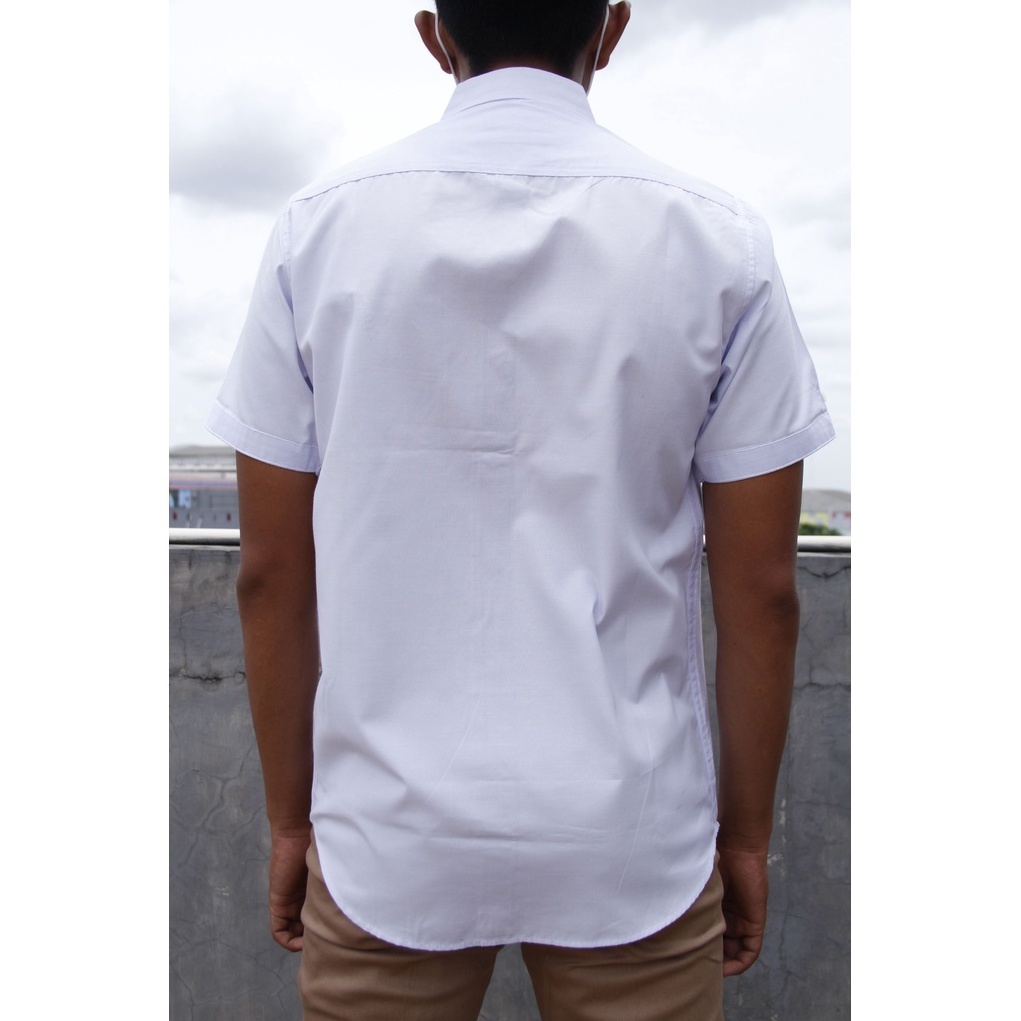 I COD I Kemeja Kasual Pria Contempo Original 12 Lengan Pendek Slim Fit Putih Kebiruan/Light Blue
