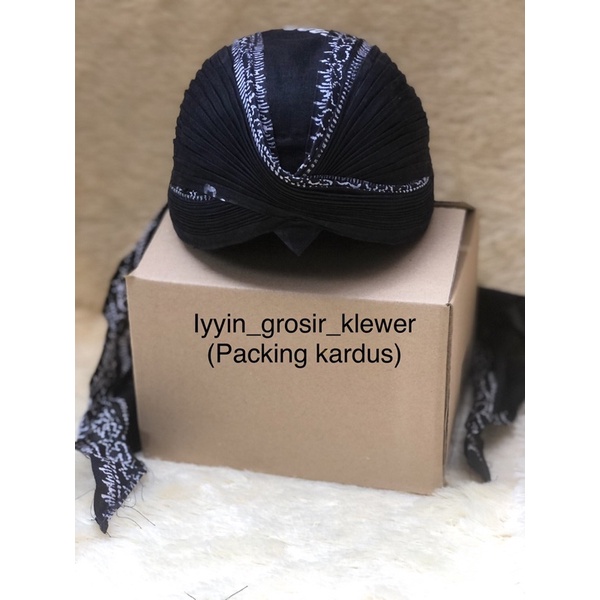 Blangkon Jogja Lipat Sliwir Motif Rintik / Wulung