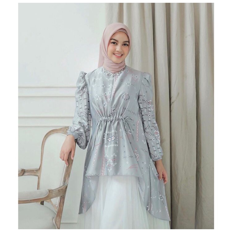 (Ready Stock) SEMESTA TUNIK BY VANILLA HIJAB