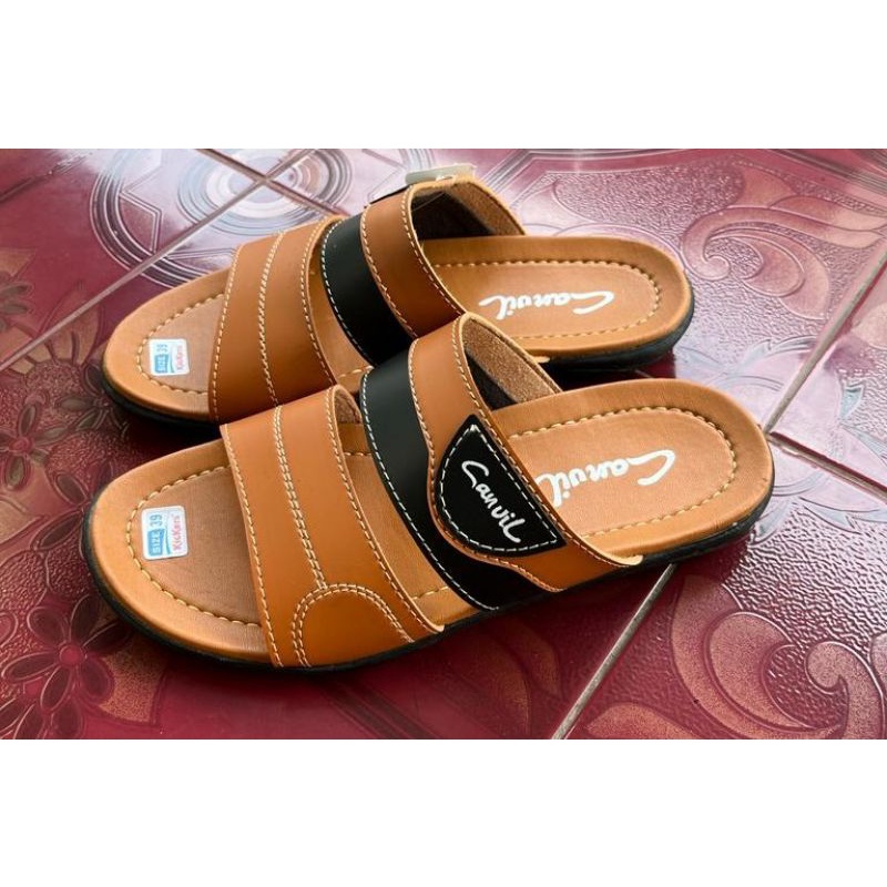 SANDAL SELOP CREAM/SANDAL PRIA KEREN/SANDAL PRIA/SANDAL KEKINIAN/SANDAL NYAMAN/SANDAL FASHION/SELOP 