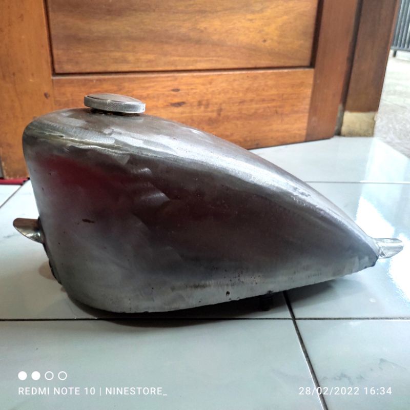 Tangki custom Sportster,tangki custom chopper,Bobber,tangki motor custom