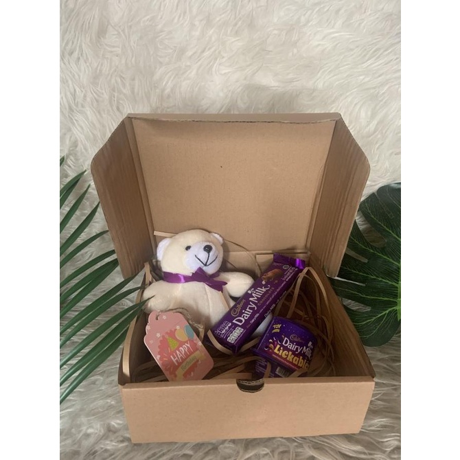 

BISA COD Hampers coklat valentine ultah imlek - cadbury TERMURAH Kode 225