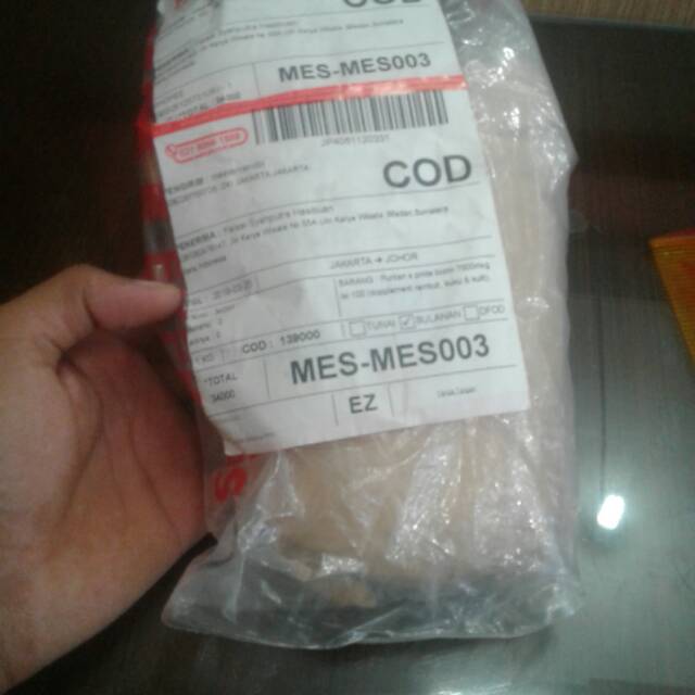 Puritan biotin 7500 mcg 100 tablets(baru)+free minoxidil 60ml (minoxidil bekas pakai berkurang 6ml)