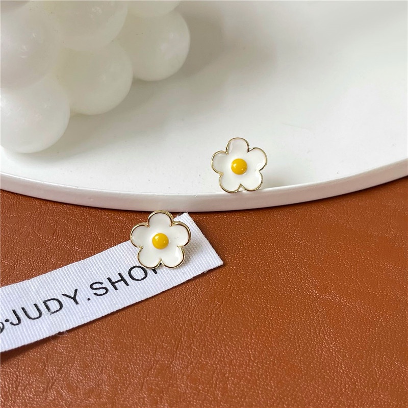 Small Flower Earring Korean Korean Simple Temperament Small Wrinkle Chrysanthemum S925 silver needle Earrings For women