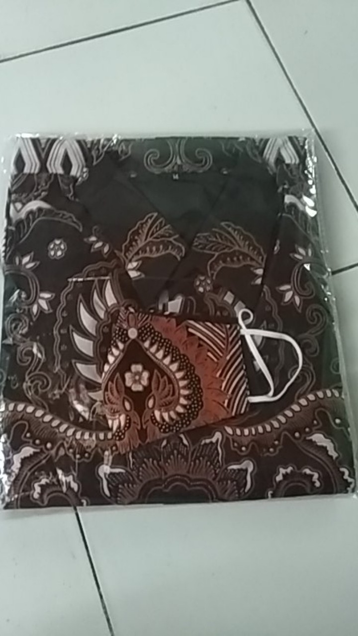 Kemeja Batik Pria Lengan Pendek Dirgantara