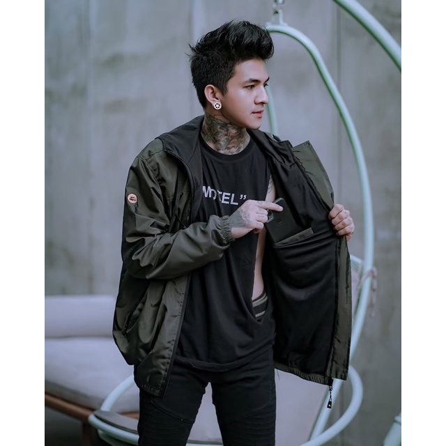 Jaket Waterpoof FULL BLACK Jaket Parasut Jaket Pria Jaket Rebel Id Original Product