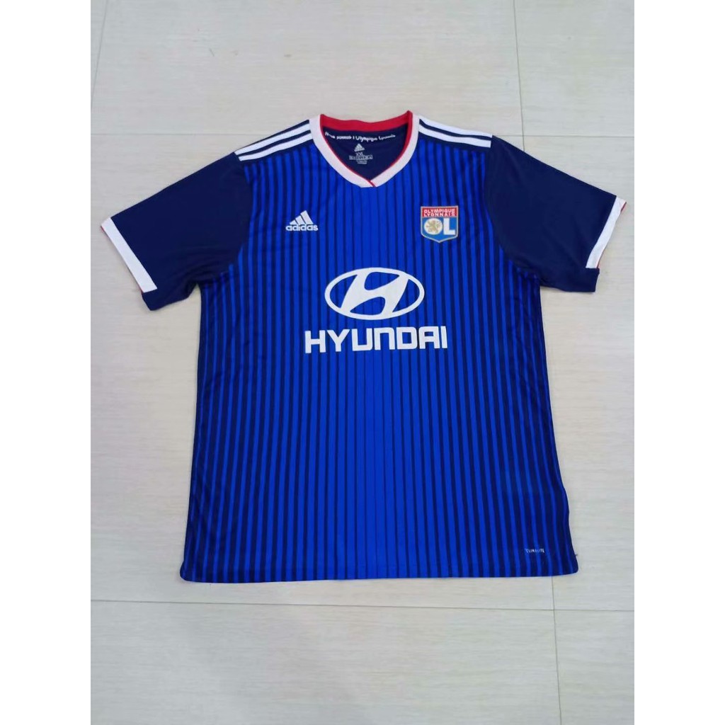 Jersey Bola Lyon Away 2020