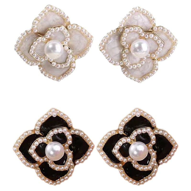 Anting Stud Desain Bunga Camellia Aksen Mutiara Berlian Imitasi Bahan S925 Silver Gaya Retro Untuk Wanita