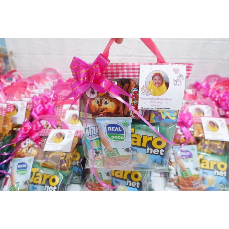 

SNack ultah Murah + Paket ultah Murah + Souvenir ultah Murah