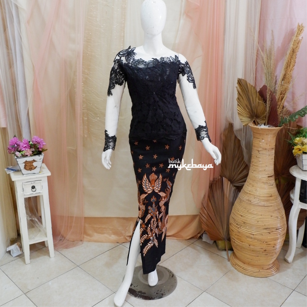 kebaya sabrina modern warna black untuk bridesmaids lamaran wisuda kondangan model terbaru terbest s