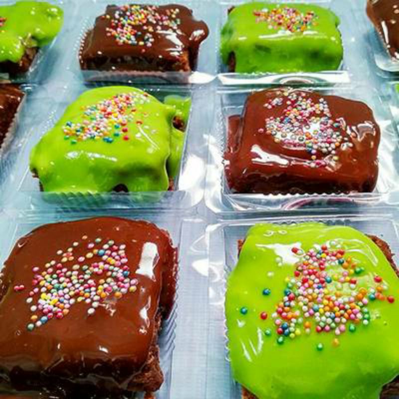 

NG ELMER DIP GLAZE 5 KG ANEKA RASA TOPPING DONAT LUMER TERMURAH DIP GLAZE ELMER GROSIR