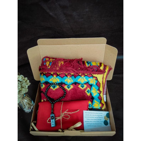 

PAKET PRELOVED (4-6KG)