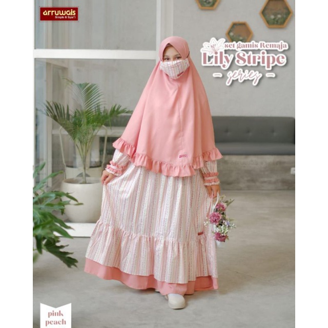 PEACH LILY BY ARRUWAIS