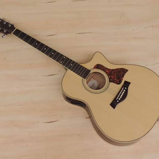 GITAR AKUSTIK ELEKTRIK TAYLOR