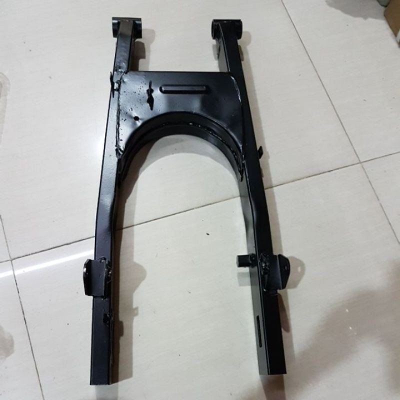 SWING ARM/ FORK VERZA