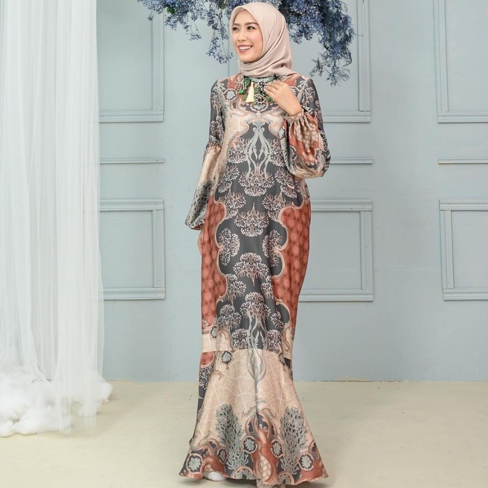 Clemira Dress in Sunbaked  by Wearing Klamby