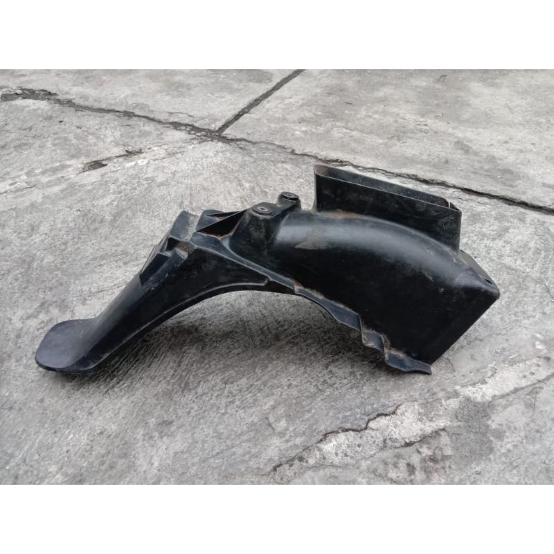 Slebor Belakang Yamaha Alfa Original