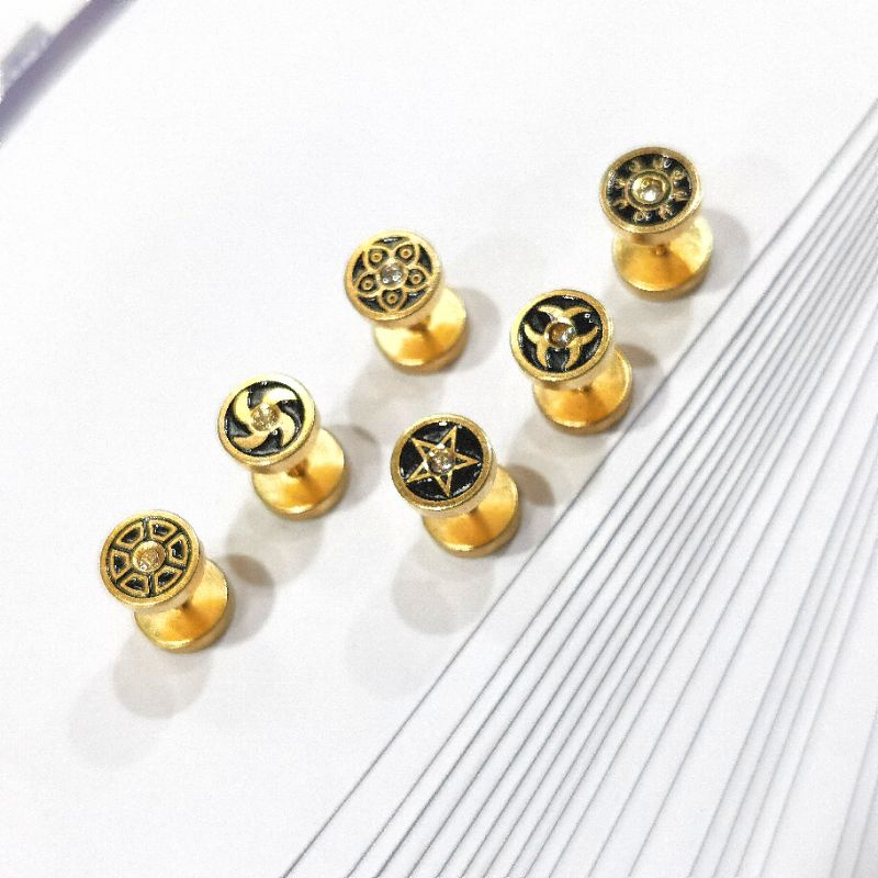 Anting Roda 1 Pcs Pria Wanita Motif Ukiran Permata