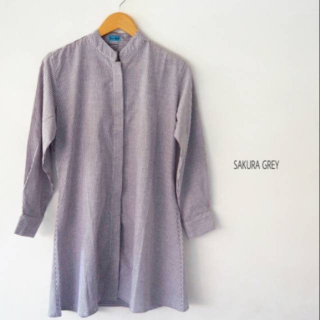 

Sakura grey
