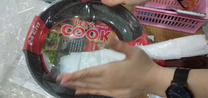 Cypruz Frypan Wajan Marble Anti Lengket 24cm Kl-0632 Free Spatula