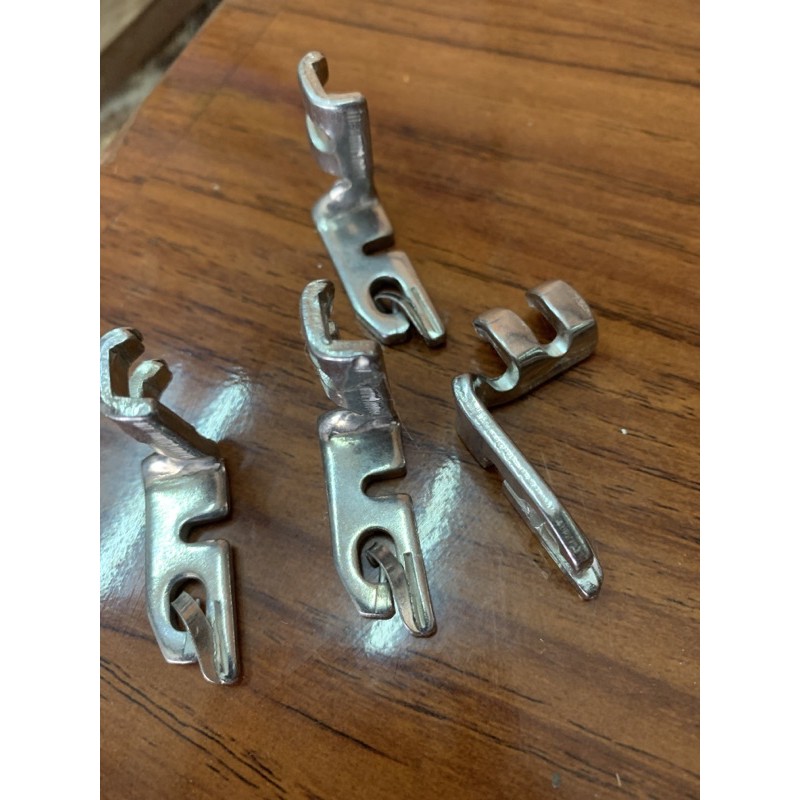 SEPATU KELIM / LIPAT MESIN JAHIT MANUAL