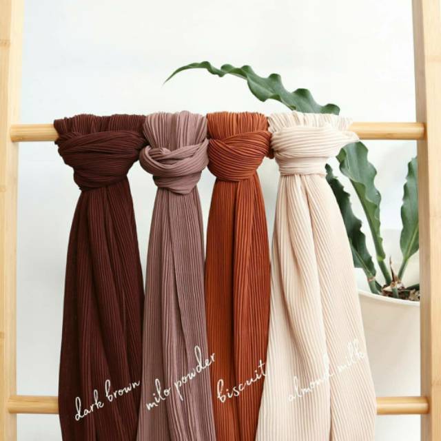 Elea Shawl