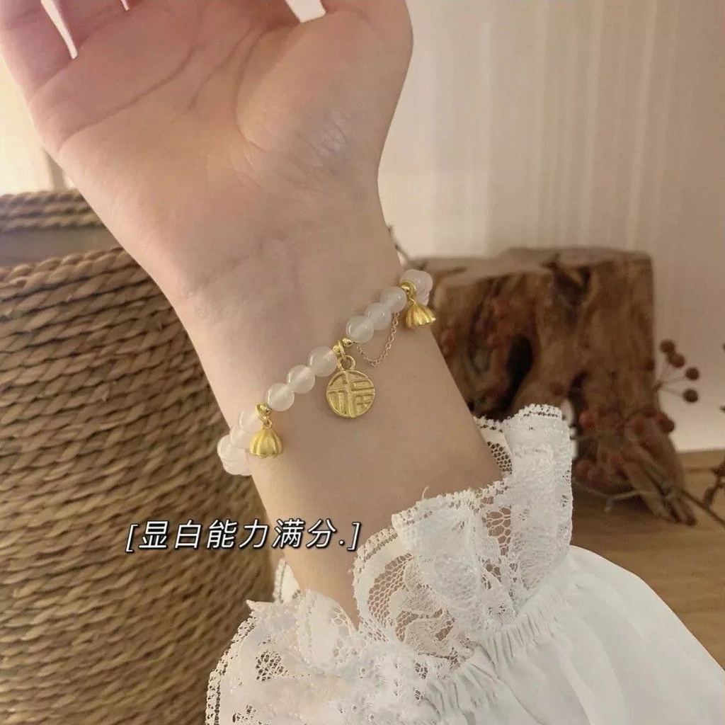 Gelang Keberuntungan Untuk Hadiah Wanita