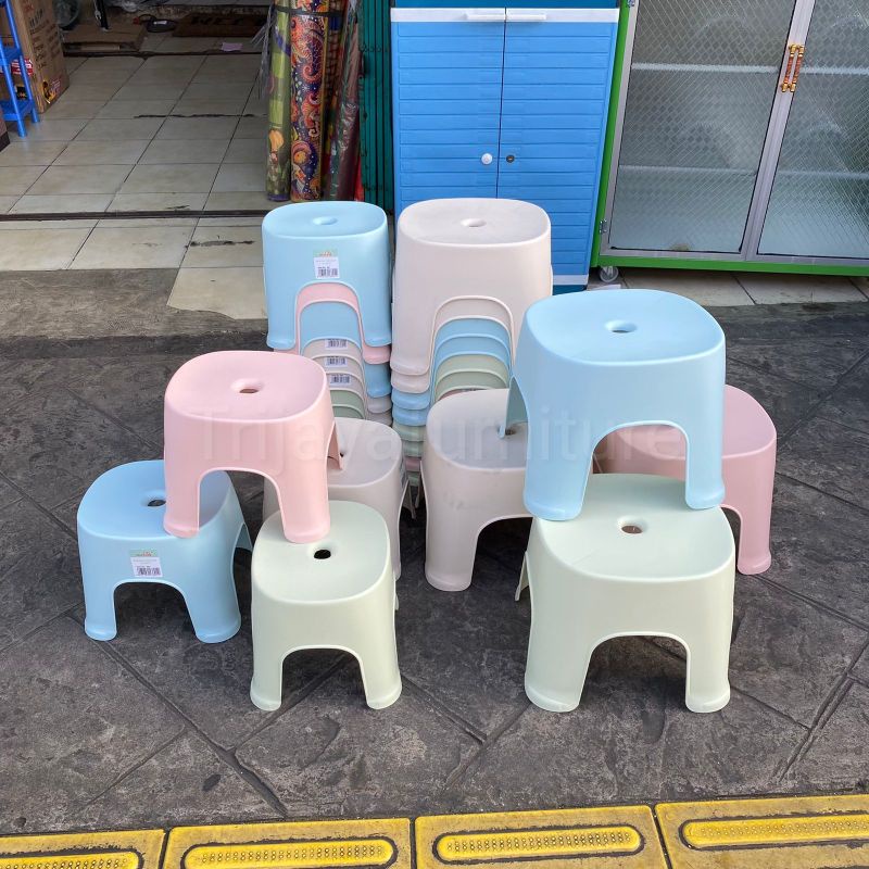 RED HOUSE - Bangku Jongkok Plastik / Kursi Jongkok Plastik / Bangku Kursi Warna Pastel