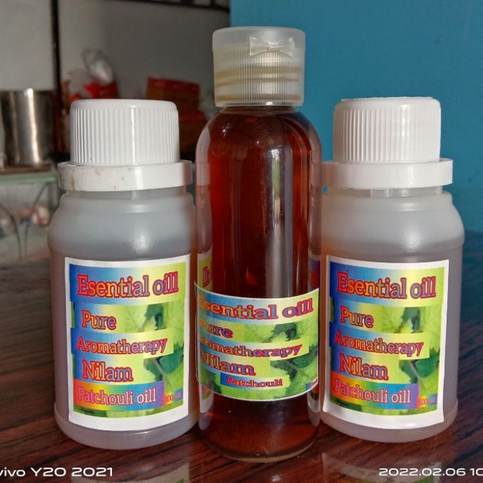 clove leaf oil/minyak daun  cengkeh 100 mll