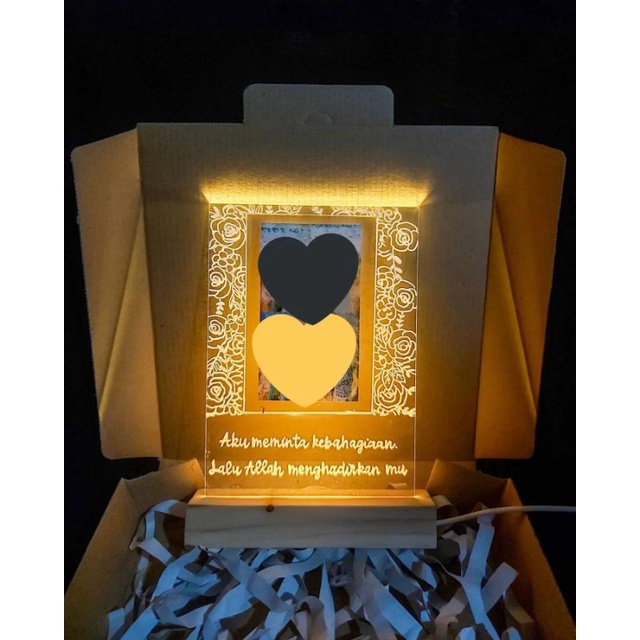 

HAMPERS | GIFTBOX | KADO LAMPU TIDUR LED JEMBER