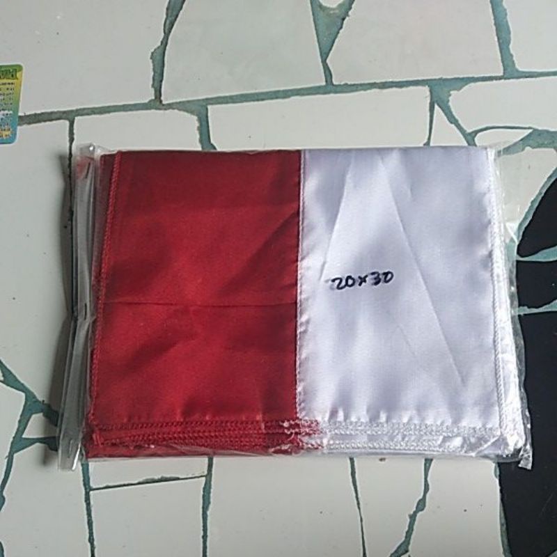 Bendera merah putih 20x30 cm bijian