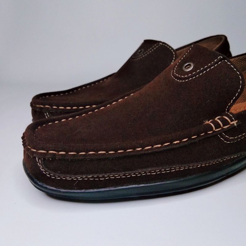 Sepatu Loafers Kulit Suede Ukuran Besar (betrand B 01)