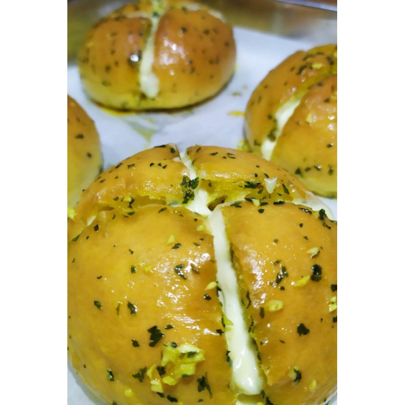 

Korean Garlic Cheese Bread 2pcs