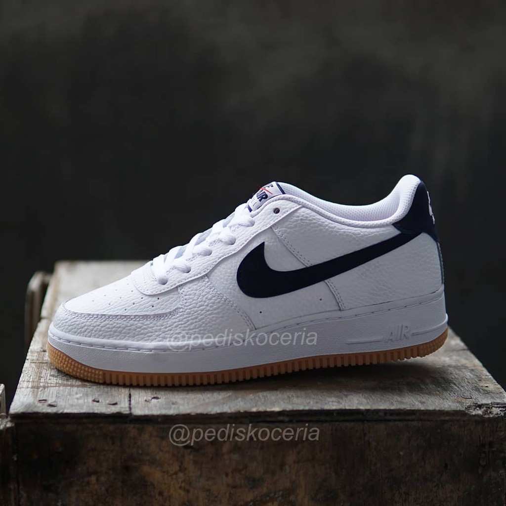 white and obsidian air force 1