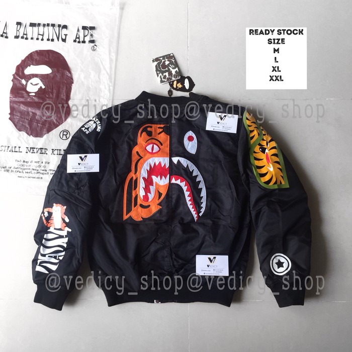 jaket bomber bape