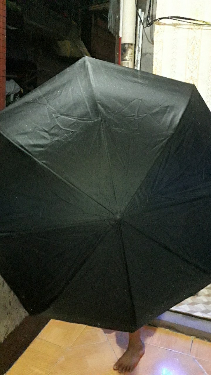 Termurah - Payung Terbalik Kazbrella / Peralatan Hujan