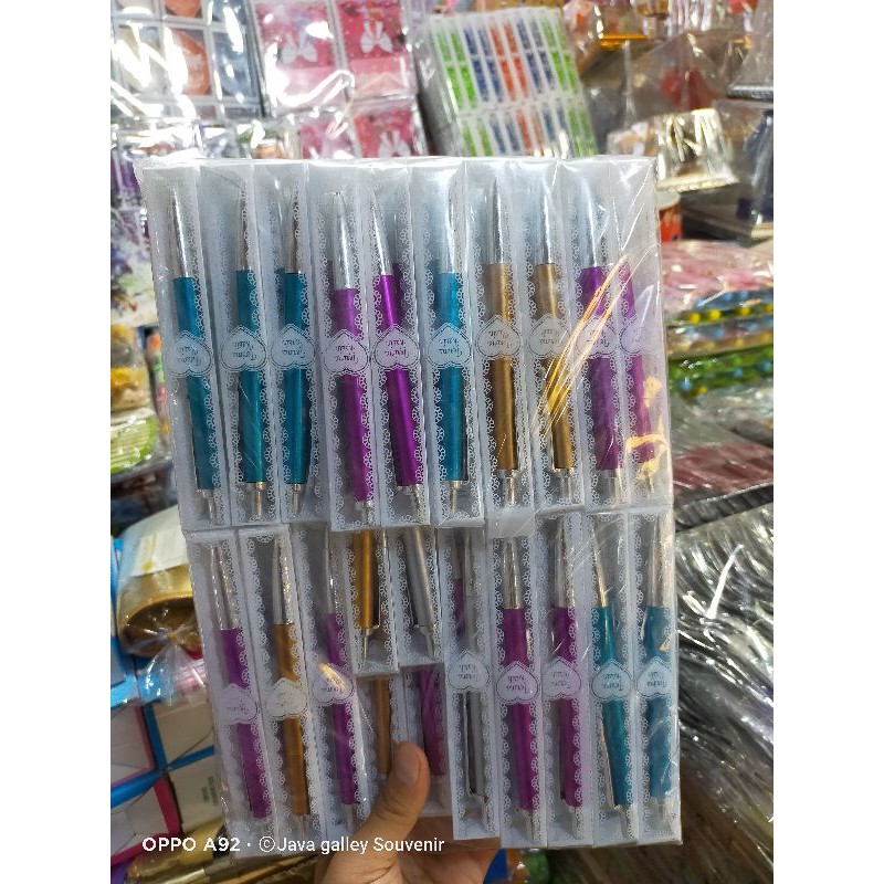 

PULPEN WARNA MIKA