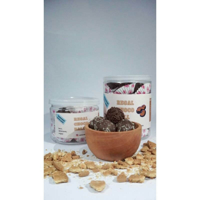 

Kue Lebaran Hampers Kue Coklat Bischoball