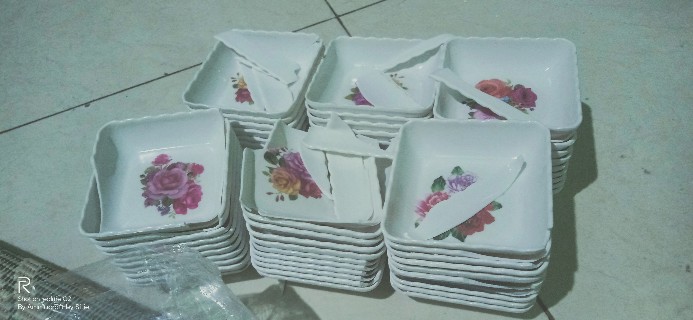 Souvenir Pernikahan Mangkuk Sambal Kotak Mika Lembaran
