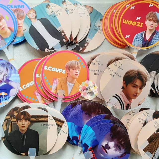 Handfan Seventeen 17