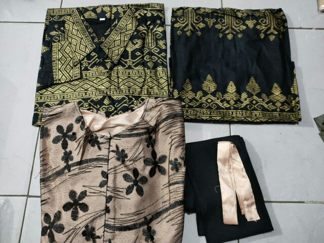 New Arrival | Batik Couple Kebaya Set Melanis Series Tunangan Lamaran Wisuda Kondangan Kekinian 2021