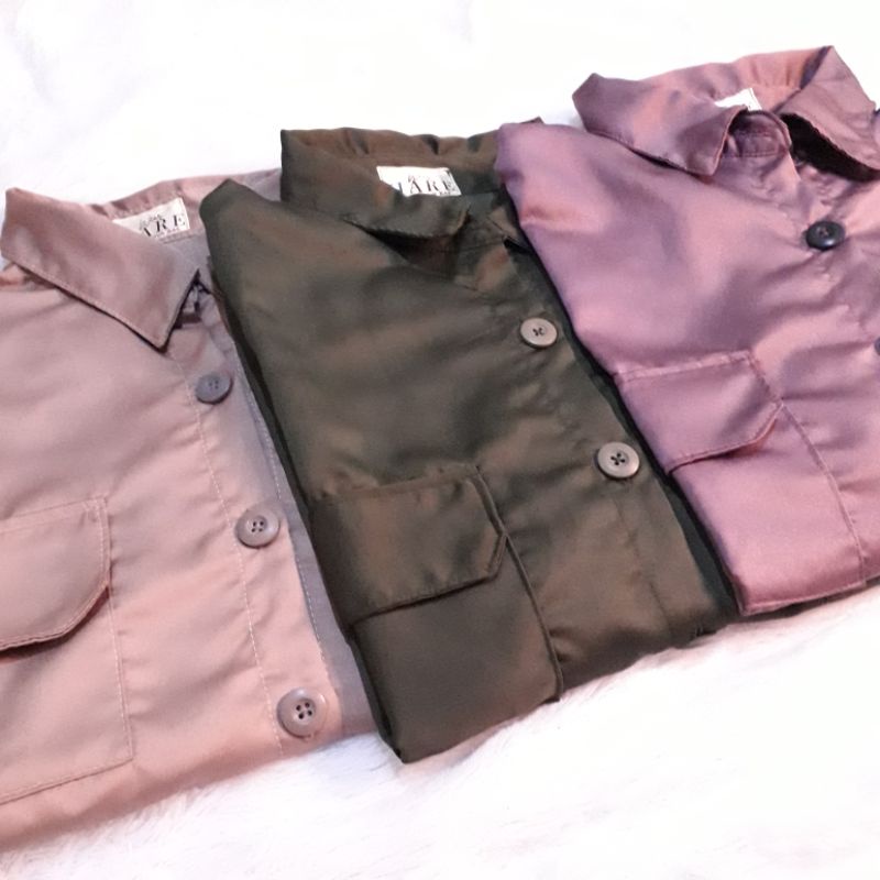 KEMEJA CASUAL WANITA BASIC PREMIUM QUALITY HIJAB FRIENDLY BY HARE