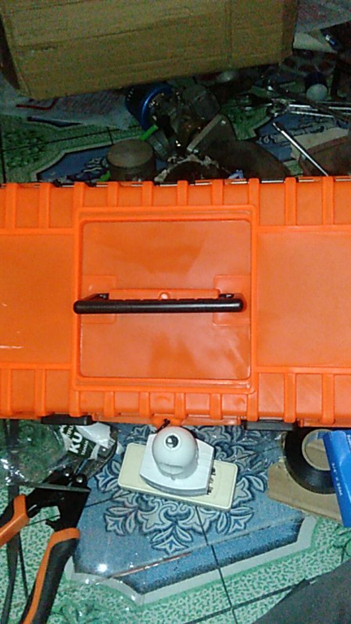 Kenmaster Toolbox B380 (37 × 19 X 13)